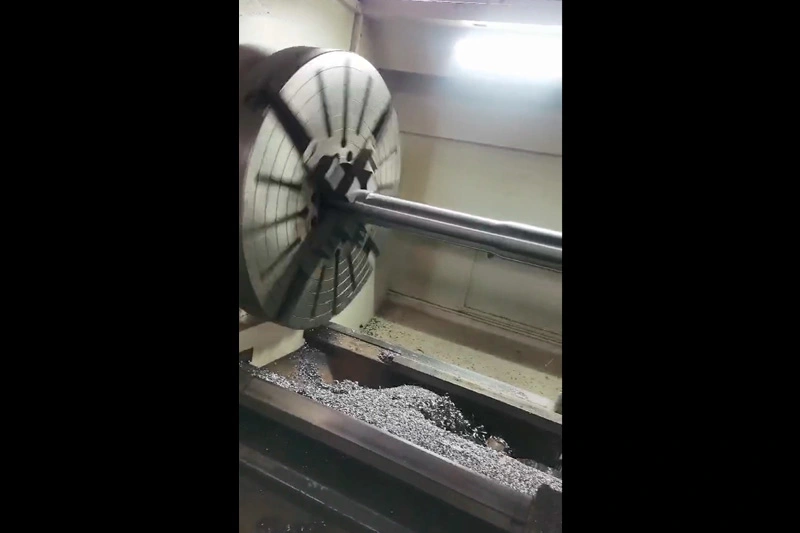 プロファイルされたチタン管の加工