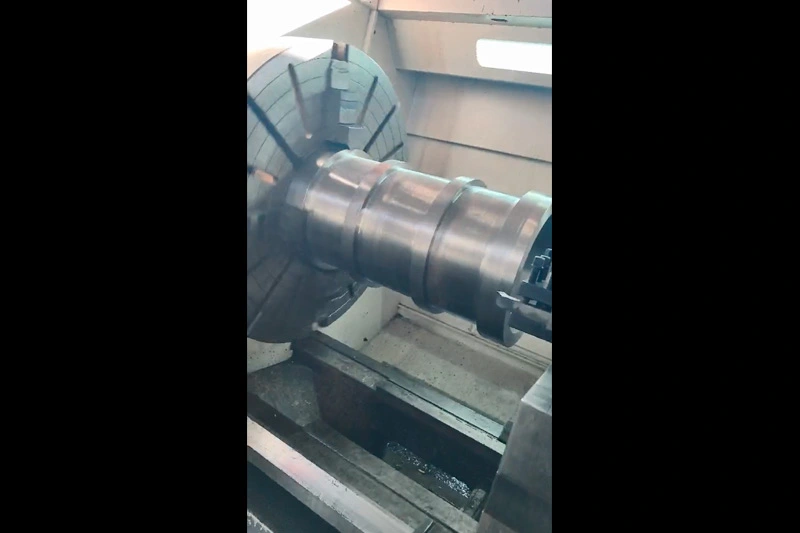 チタンシリンダー加工