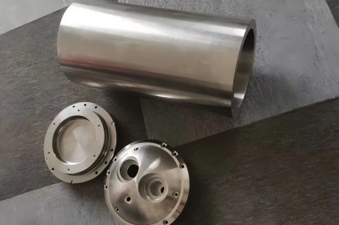 航空宇宙 & 海洋産業で使用されるチタン加工部品
