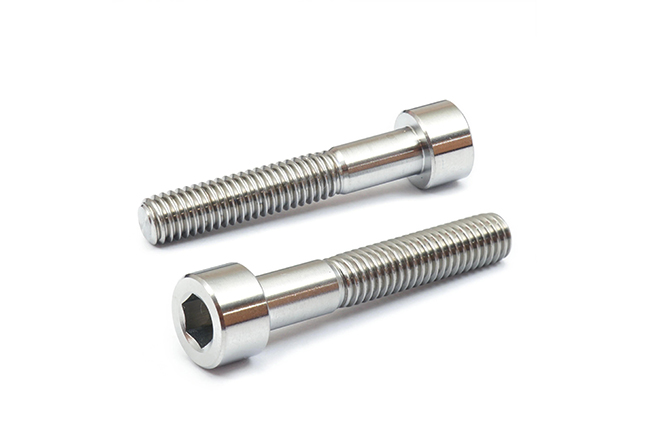 titanium-socket-cap-bolt-2