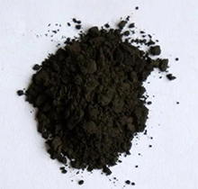 超微細チタン粉末